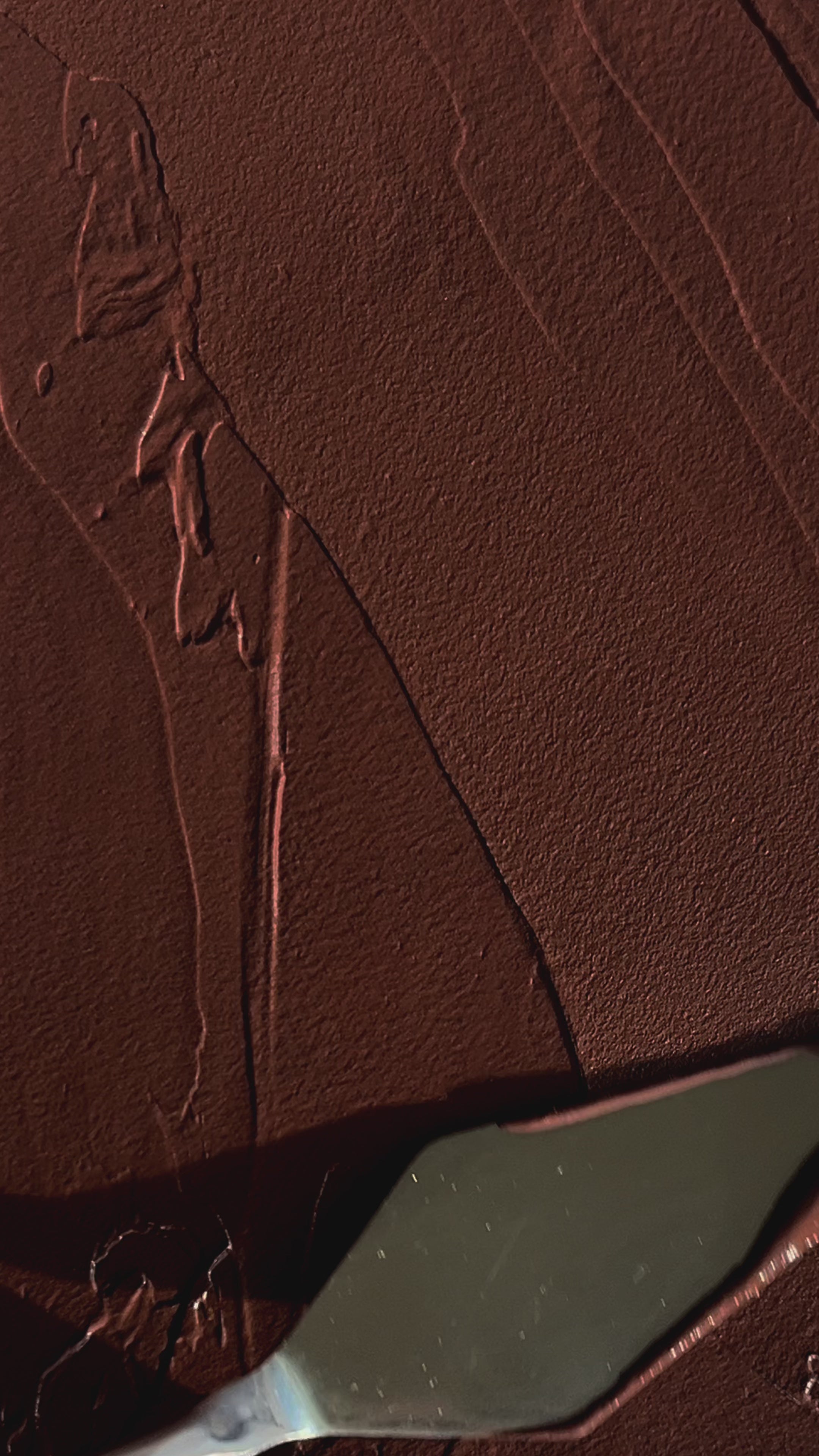 Smooth swatches showcasing the texture of The MATTERfying Foundation